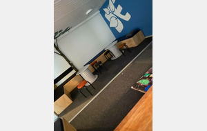 coin détente joueuses à côté de leur chambre